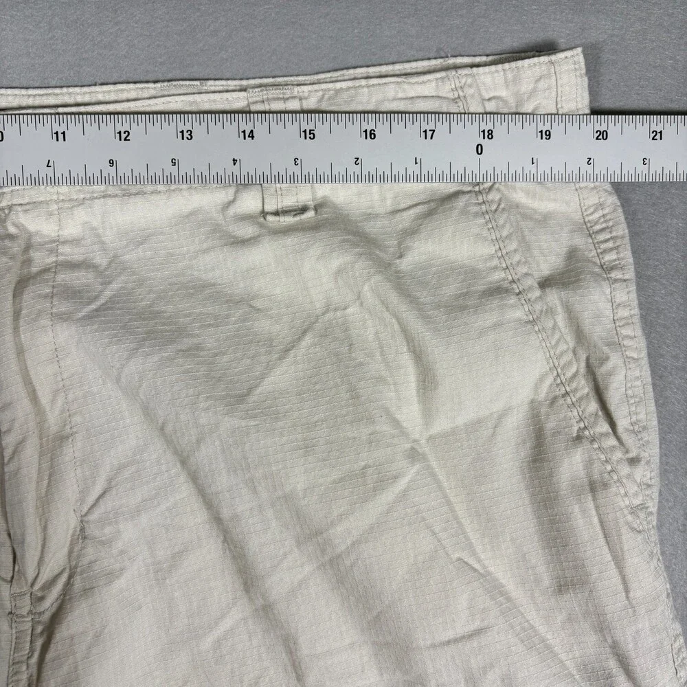 VIntage Chaps Men’s Lightweight Cotton Ripstop Cargo Pants White Cream 38x30